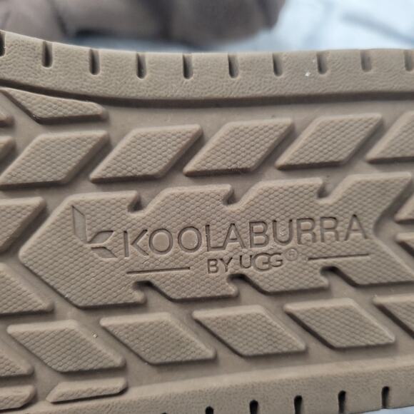 Koolaburra by Ugg Victoria Short Suede Boots with Bows size 4 - Picture 11 of 14